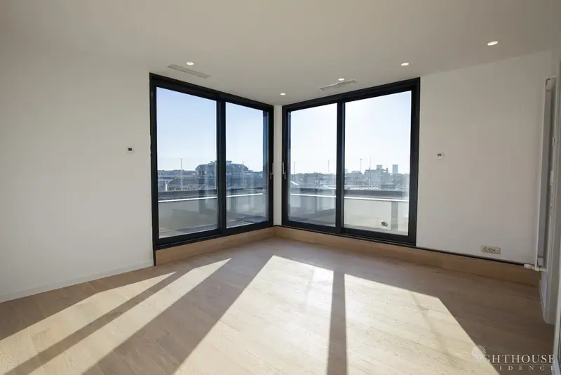 Straight plank European white oak, Cream Oak, Burlington hardwood flooring project by Floors Toronto