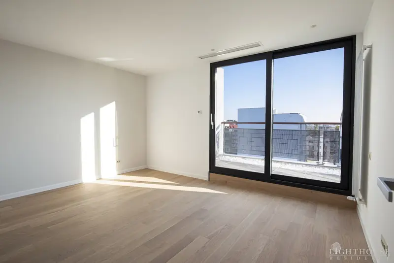 Straight plank European white oak, Cream Oak, Burlington hardwood flooring project by Floors Toronto
