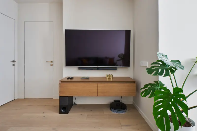 Straight plank European white oak, Frost Oak, North York hardwood flooring project by Floors Toronto