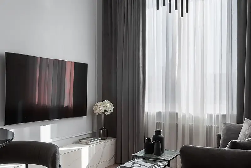 Chevron 5×25½", Mist Oak, Toronto hardwood flooring project by Floors Toronto