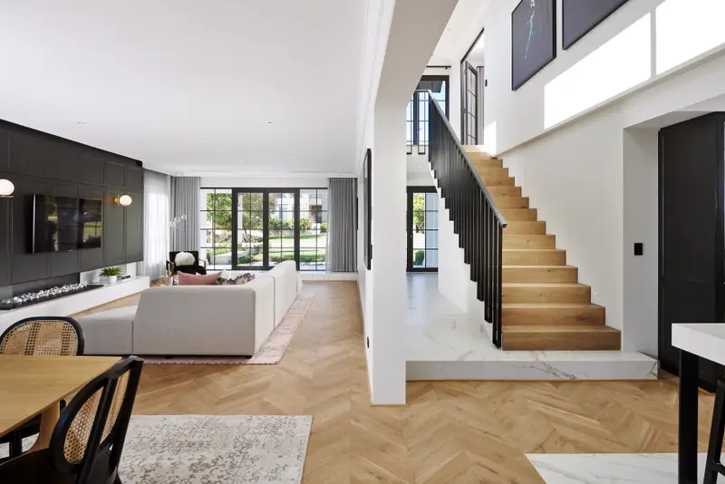 Chevron 5×25½", Mist Oak, Toronto hardwood flooring project by Floors Toronto