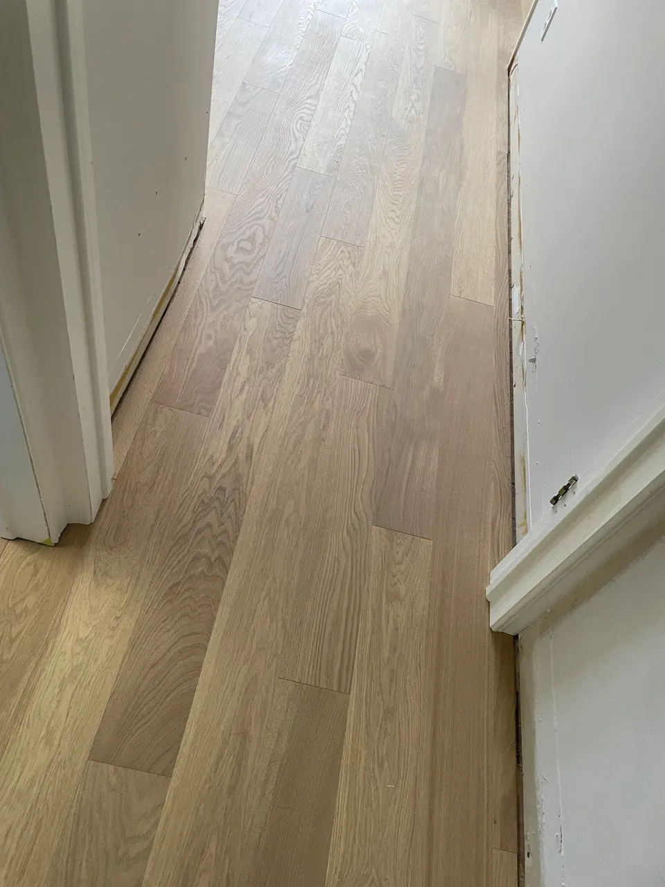 Straight plank European white oak, Raw Sienna, Mississauga hardwood flooring project by Floors Toronto