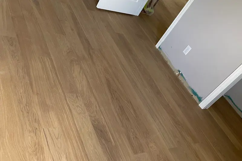 Straight plank European white oak, Raw Sienna, Mississauga hardwood flooring project by Floors Toronto